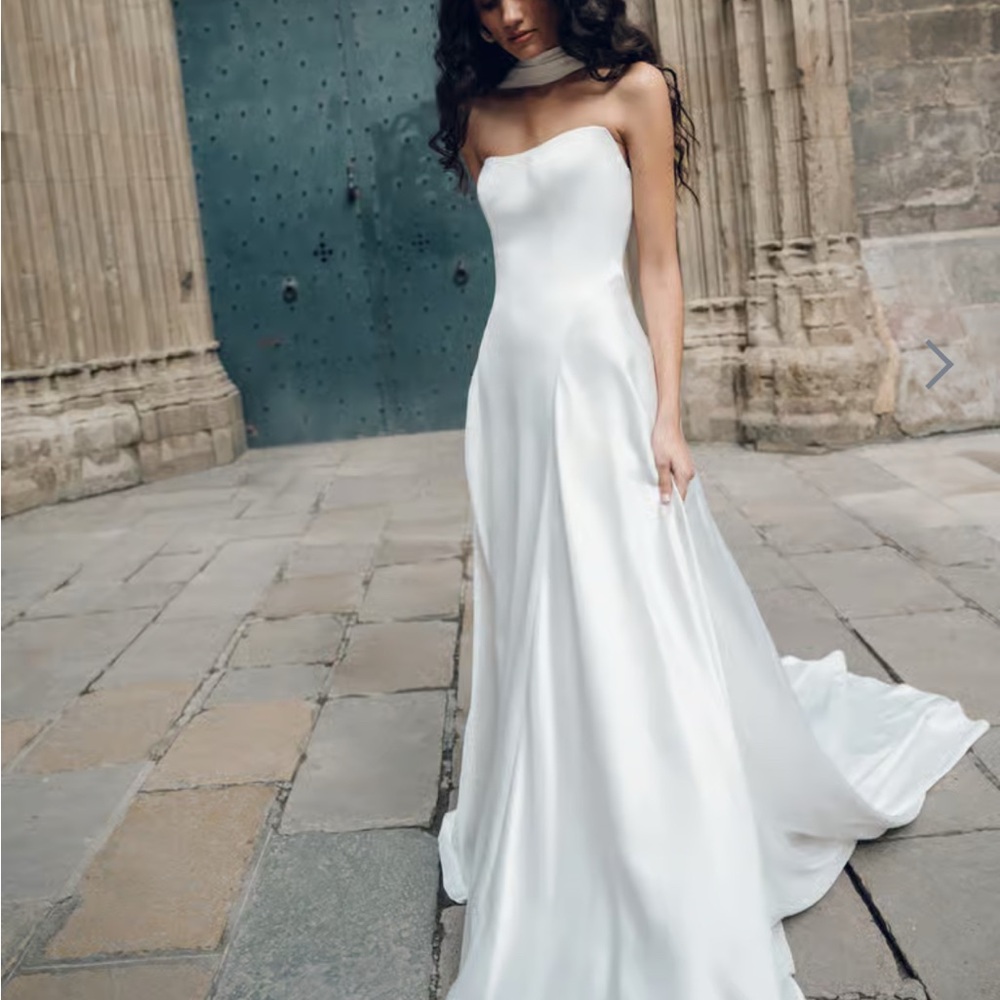 Jenny Yoo Addilyn dress with neck scarf